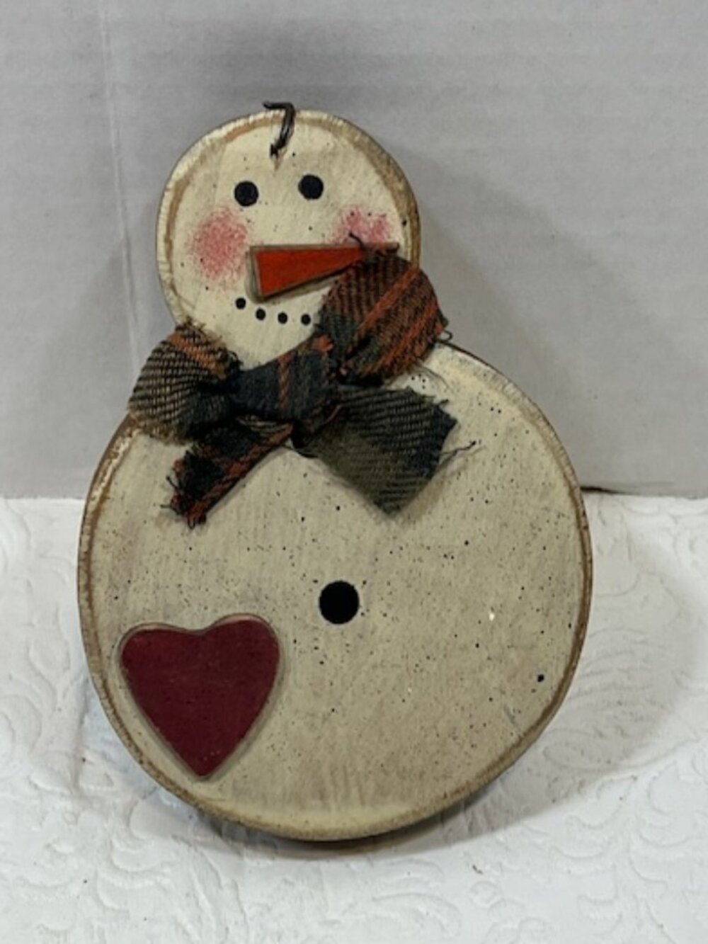 VTG Rustic Wooden Snowman Ornament Decor Raised Heart Carrot Nose Plaid Bow
